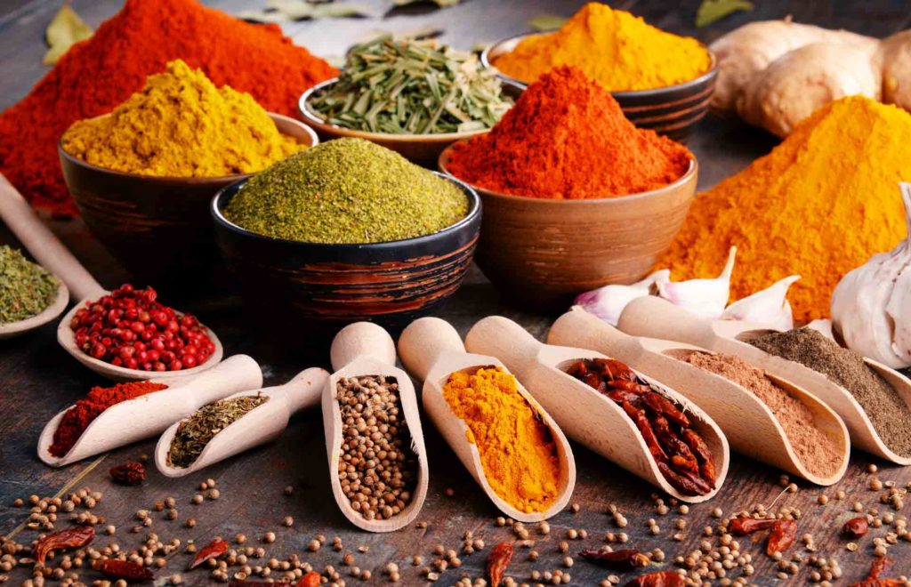 colourful spices not sticking together thanks to silicon dioxide