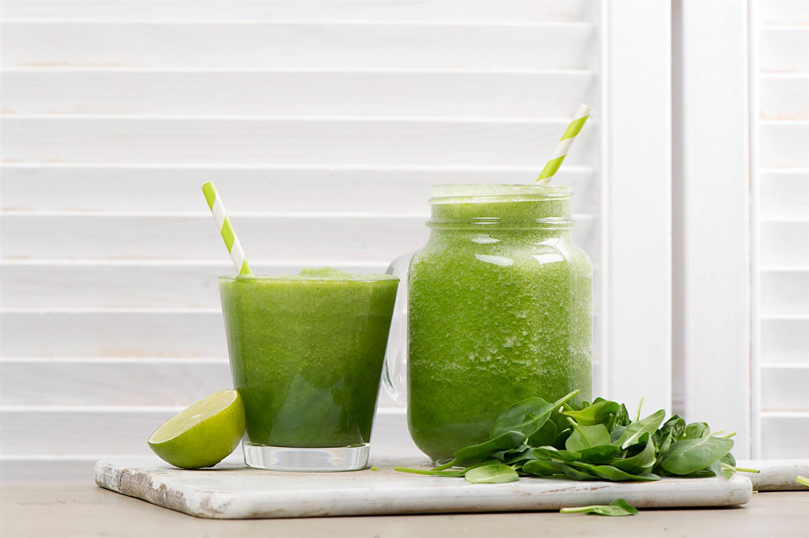 green-detox-smoothie-smoothie-recipes-fast-weight-loss (Large)